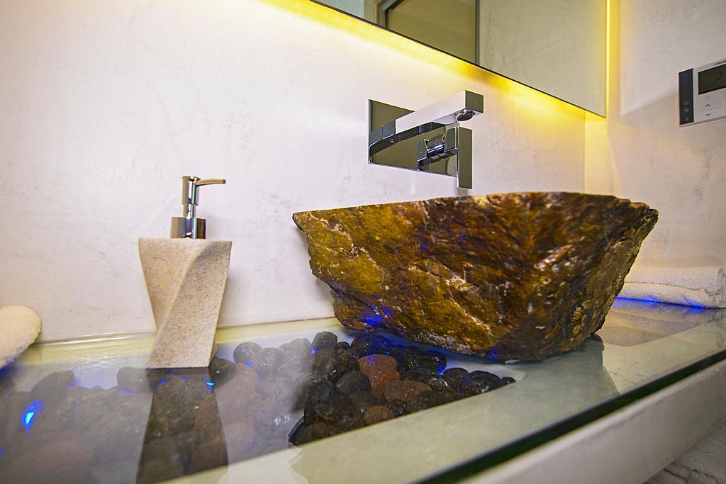 Ferienwohnung Santorini Loft Kamári Exterior foto
